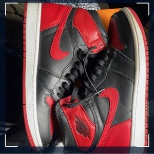Air Jordan 1 Retro High Bred 2016